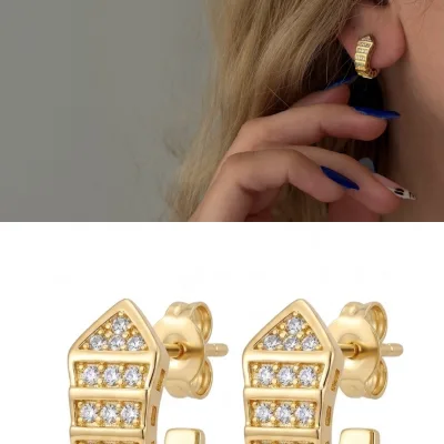 Gold Sıra Taşlı Küpe