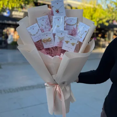 Kişiye Özel Takı Aranjmanı