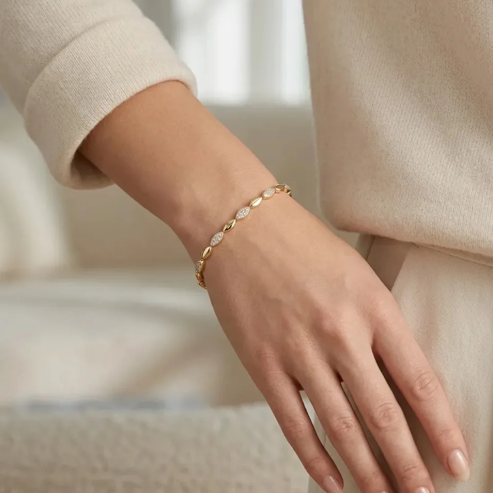 Silver taşlı damla model bileklik